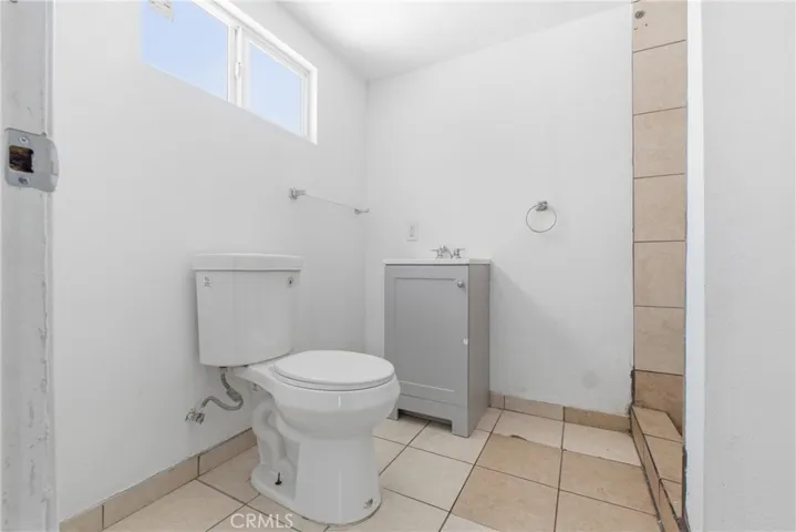 1114 N Cherry, Banning, California 92220