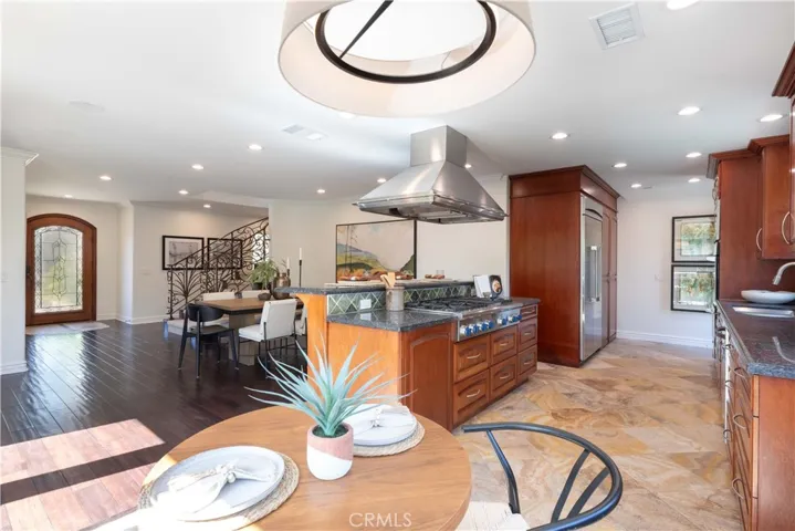 1445 Catalina, Seal Beach, California 90740