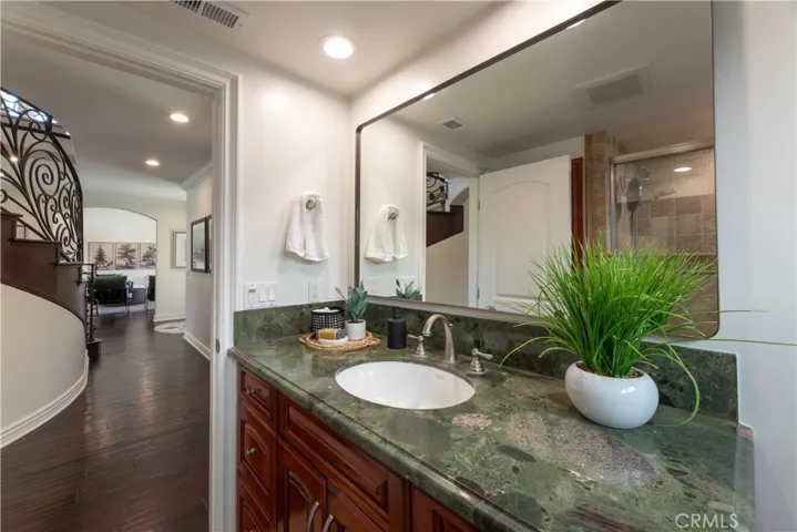 1445 Catalina, Seal Beach, California 90740