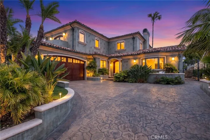 1445 Catalina, Seal Beach, California 90740