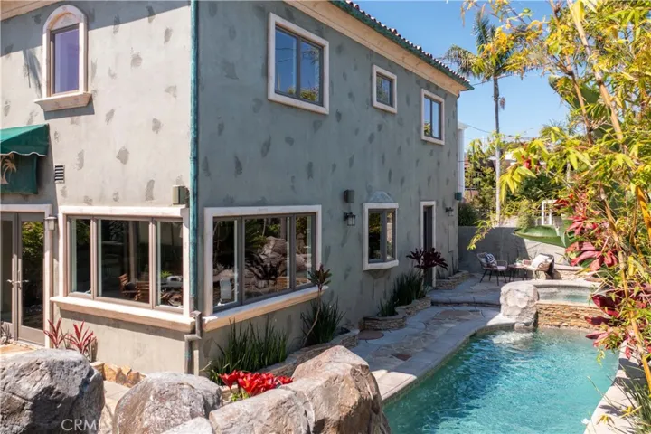 1445 Catalina, Seal Beach, California 90740