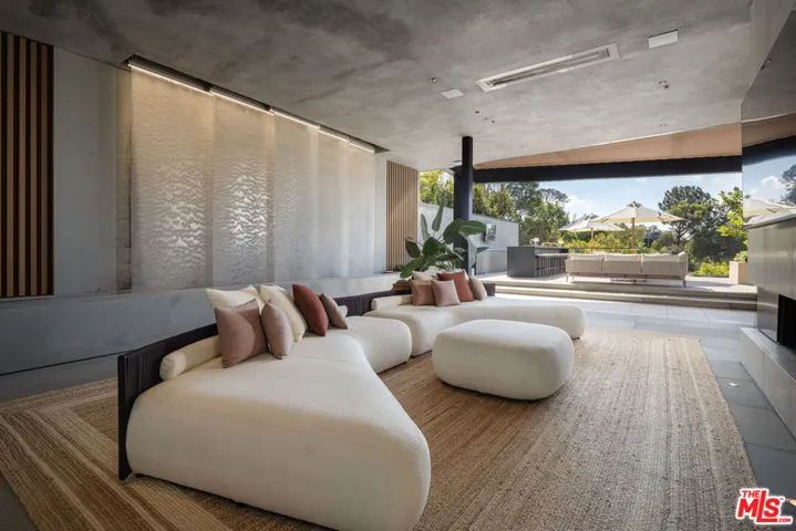 10710 Chalon Road, Los Angeles, California 90077