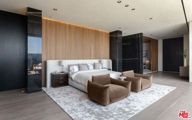 10710 Chalon Road, Los Angeles, California 90077