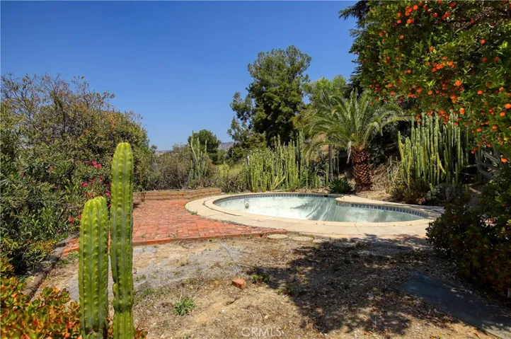Another pool view