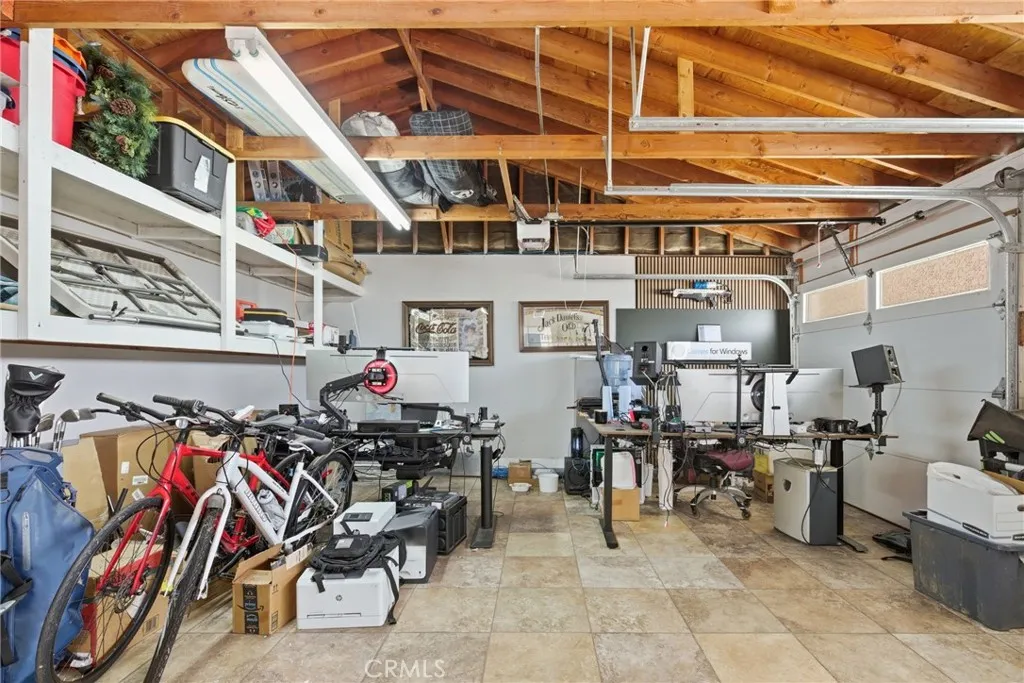 Detached 3 car garage