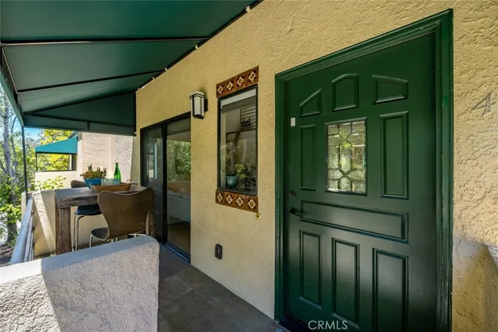 1257 Iris 4, San Luis Obispo, California 93401