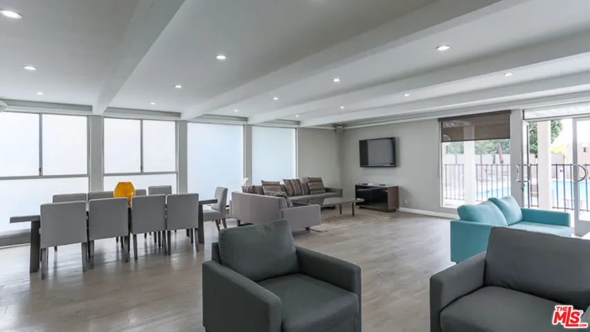 7250 Franklin Avenue 1112, Los Angeles, California 90046