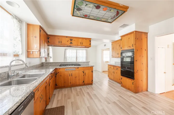 15439 Hart Street, Van Nuys, California 91406