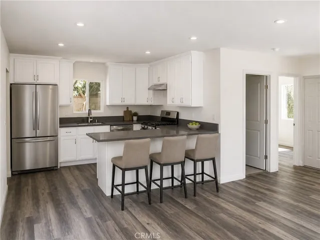15439 Hart Street, Van Nuys, California 91406
