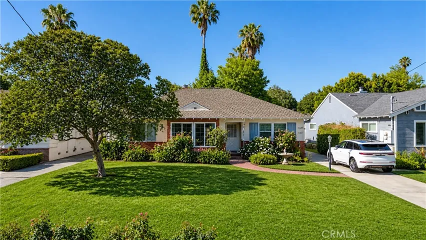 15439 Hart Street, Van Nuys, California 91406