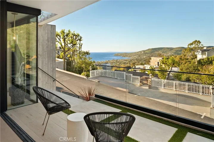 840 Gainsborough, Laguna Beach, California 92651