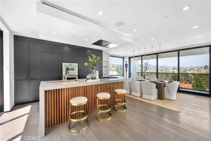 2033 Glencoe Way, Los Angeles, California 90068