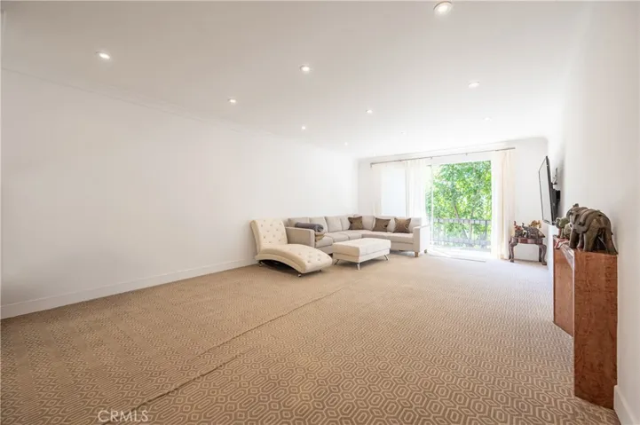 11560 Moorpark Street 204, North Hollywood, California 91602