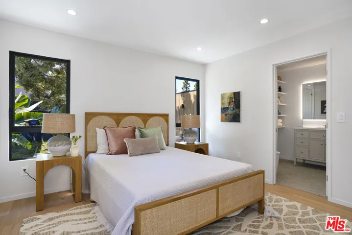 12525 Allin Street, Los Angeles, California 90066