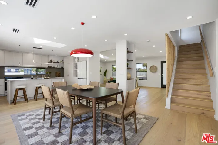 12525 Allin Street, Los Angeles, California 90066