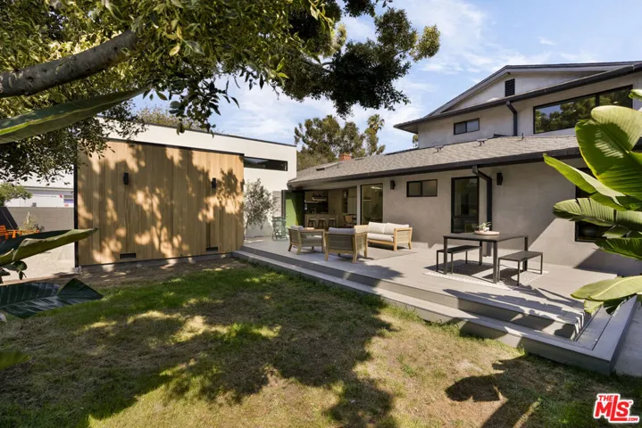 12525 Allin Street, Los Angeles, California 90066