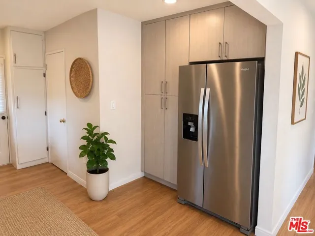 7457 Cozycroft Avenue, Winnetka, California 91306