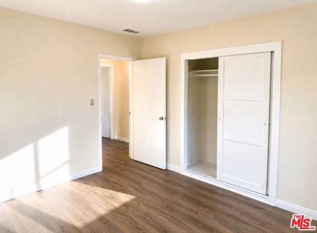 7457 Cozycroft Avenue, Winnetka, California 91306