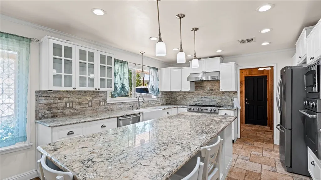 28736 Warren, Hemet, California 92545 — photo 5