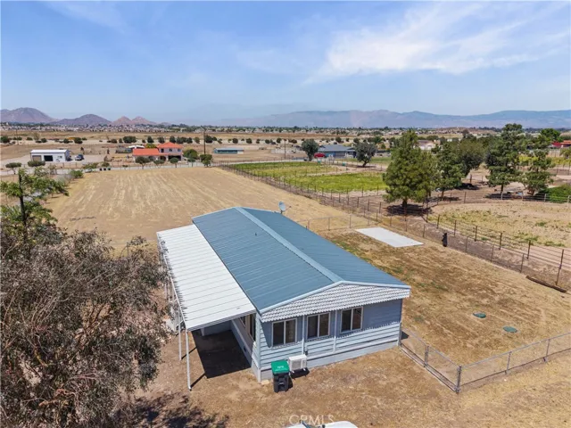 28736 Warren, Hemet, California 92545