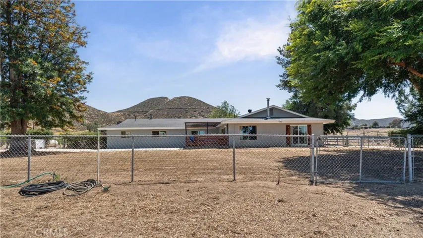 28736 Warren, Hemet, California 92545