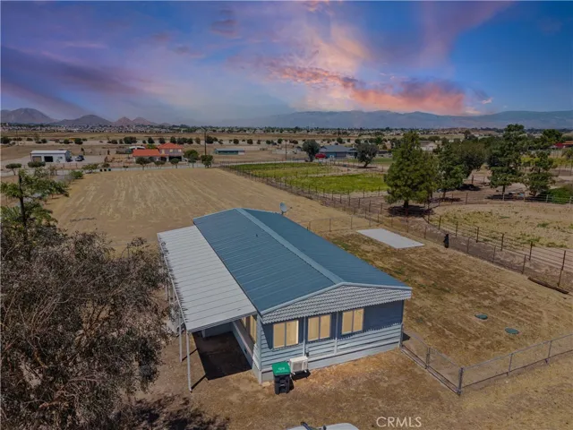 28736 Warren, Hemet, California 92545