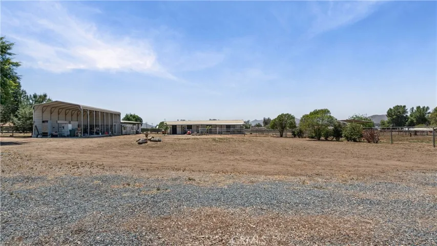 28736 Warren, Hemet, California 92545