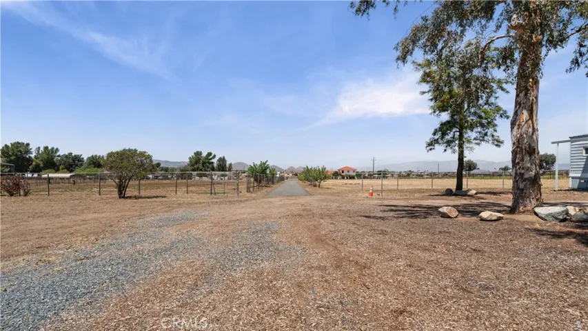 28736 Warren, Hemet, California 92545