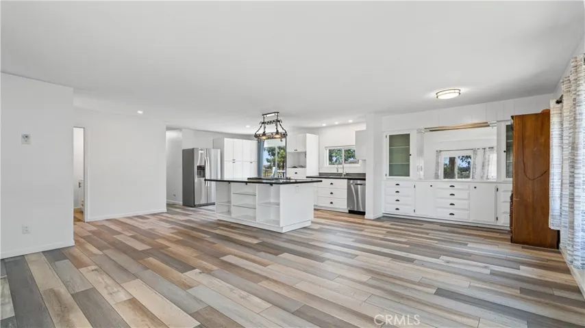 28736 Warren, Hemet, California 92545