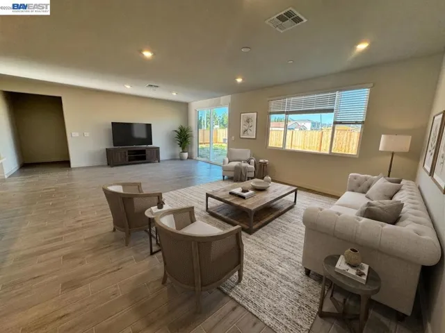 5408 Kestrel Ct, Antioch, California 94531