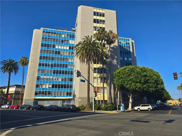 Welcome to Royal Palms