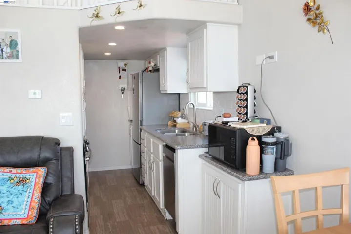 Area leading to kitchen
