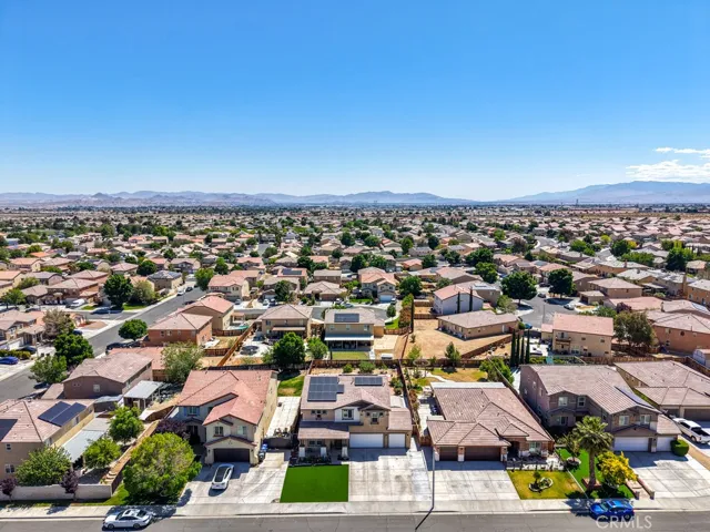 14751 Shetland Court, Victorville, California 92394