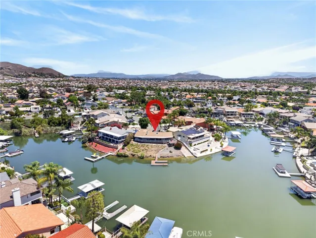 30199 Windward Drive, Canyon Lake, California 92587