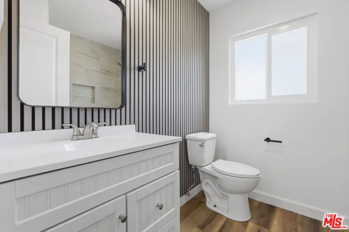 816 Pamela Wood Street, Newbury Park, California 91320