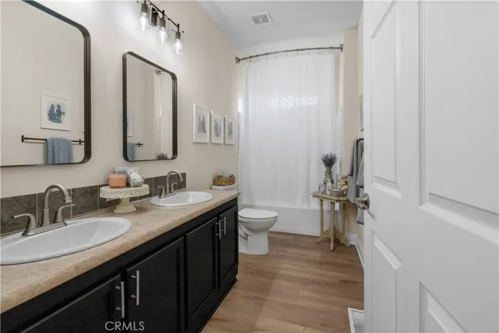 Second Full Bathroom