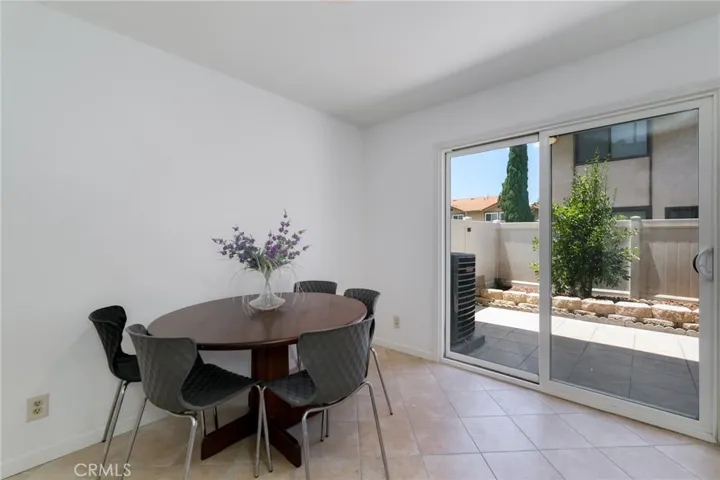 1231 S Golden West 11, Arcadia, California 91007