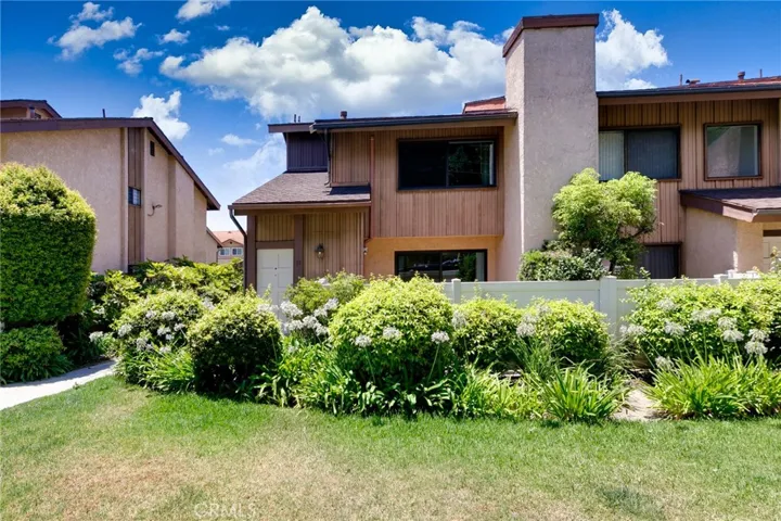 1231 S Golden West 11, Arcadia, California 91007