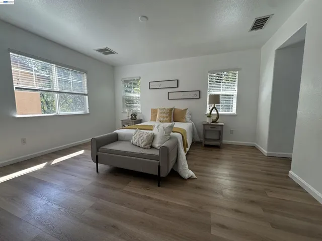 Primary bedroom (2nd story)