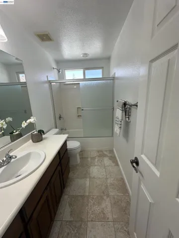2nd story - full bathroom