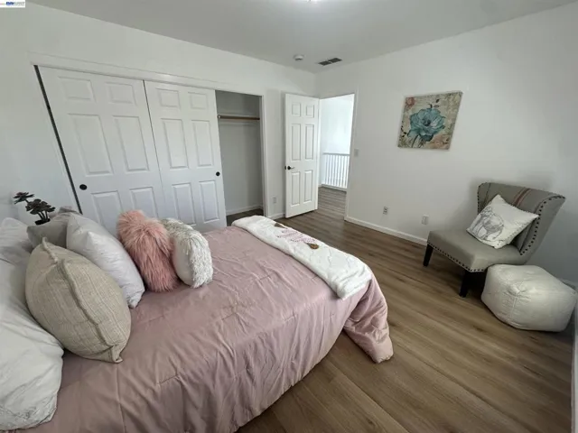 2nd story -bedroom1