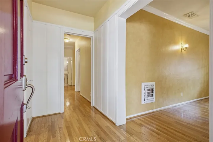 541 E Woodbury, Altadena, California 91001