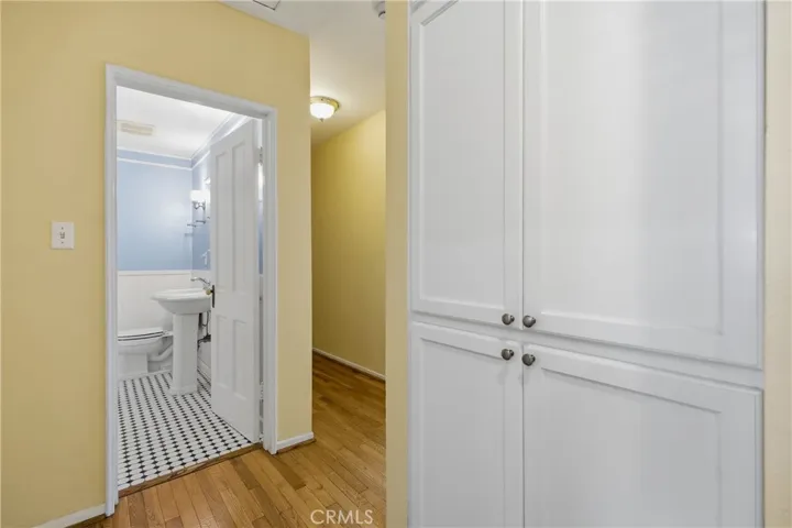 541 E Woodbury, Altadena, California 91001