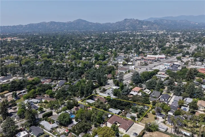 541 E Woodbury, Altadena, California 91001