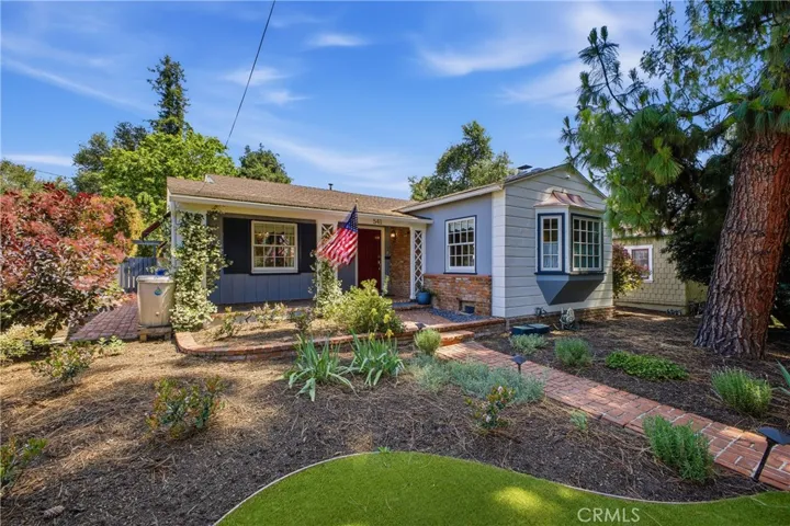541 E Woodbury, Altadena, California 91001