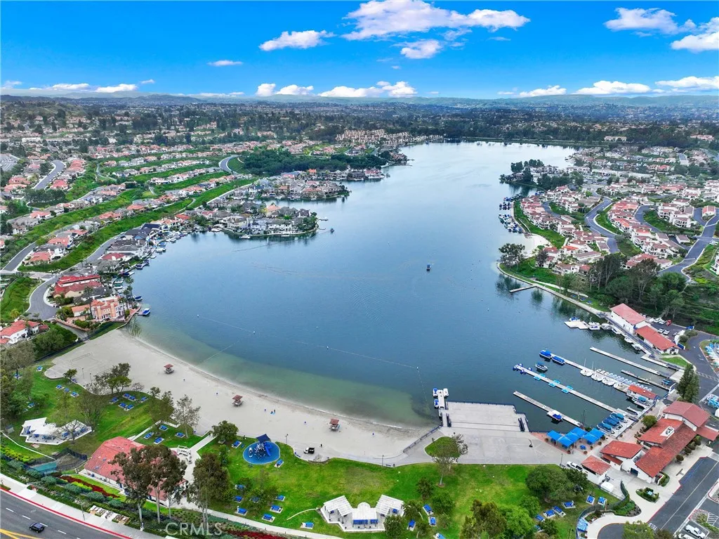 Mission Viejo Lake