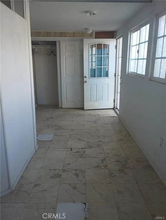 Studio entry