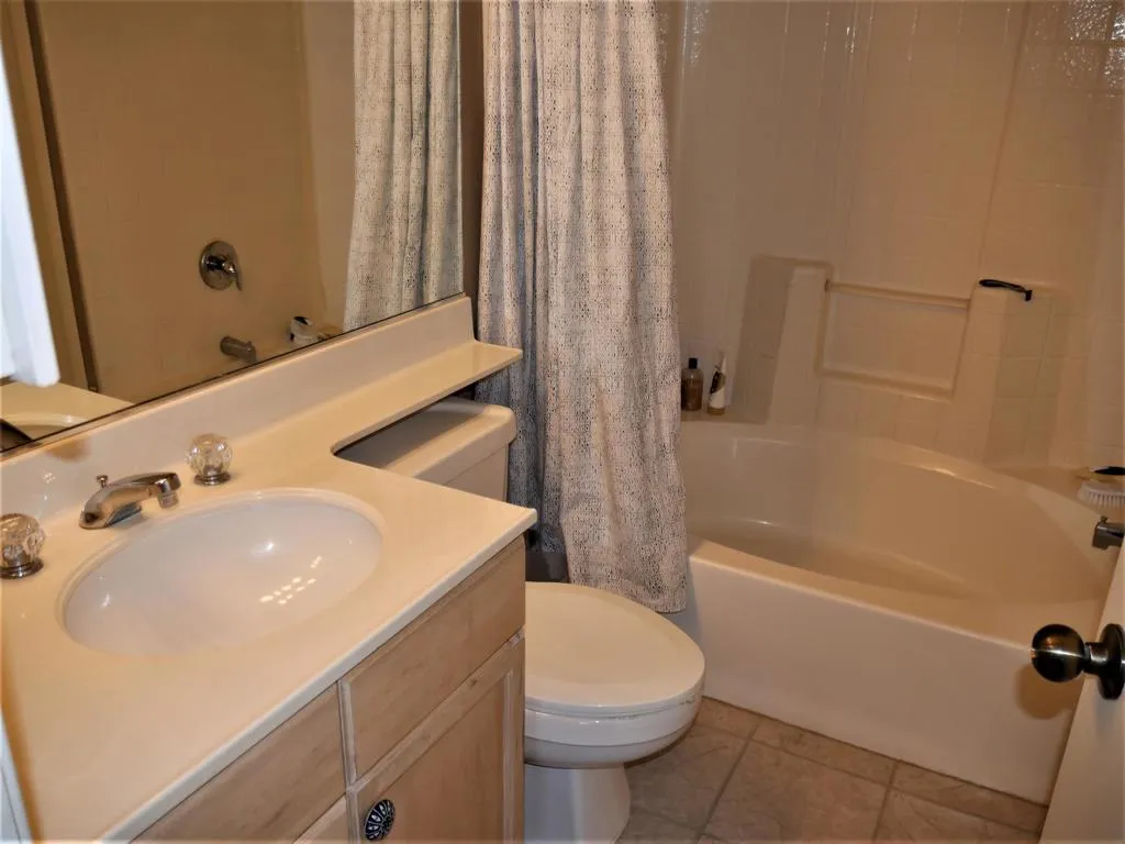 Bath with Soaking Tub