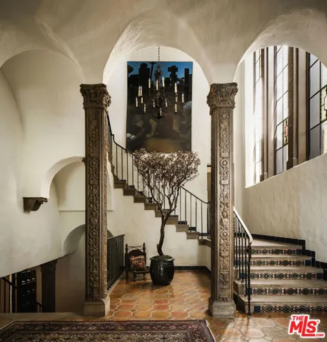 1900 N Vista Street, Los Angeles, California 90046
