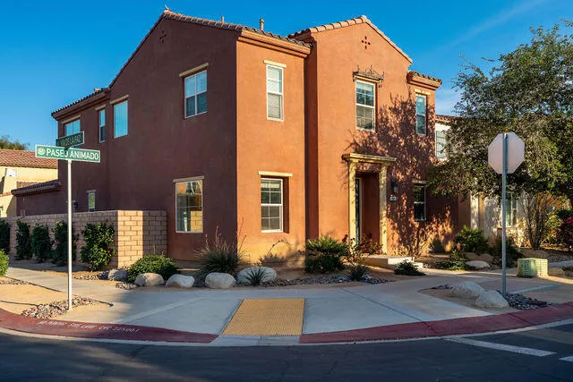 551ViaDeLaPaz-1